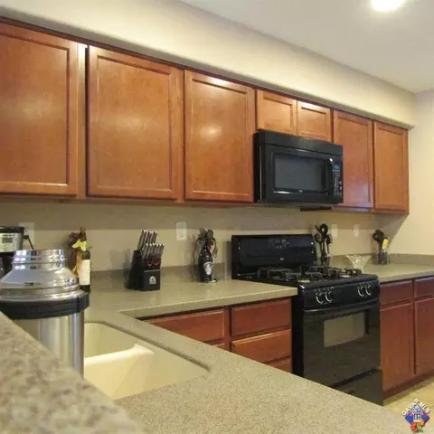 7142 Hemlock Ave, Lancaster, CA 93536 photo 27