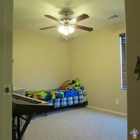 7142 Hemlock Ave, Lancaster, CA 93536 photo 71