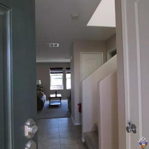 7142 Hemlock Ave, Lancaster, CA 93536 photo 9