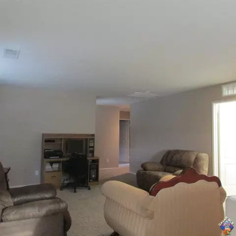 7142 Hemlock Ave, Lancaster, CA 93536 photo 52