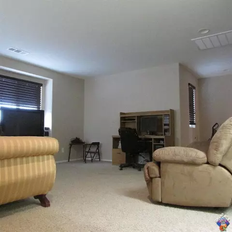7142 Hemlock Ave, Lancaster, CA 93536 photo 48