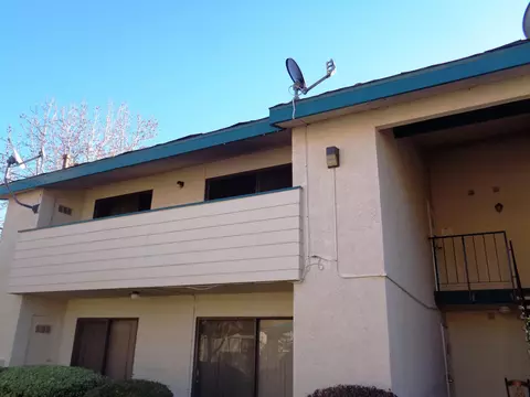 44442 15th St E #7, Lancaster, CA 93535 photo 2