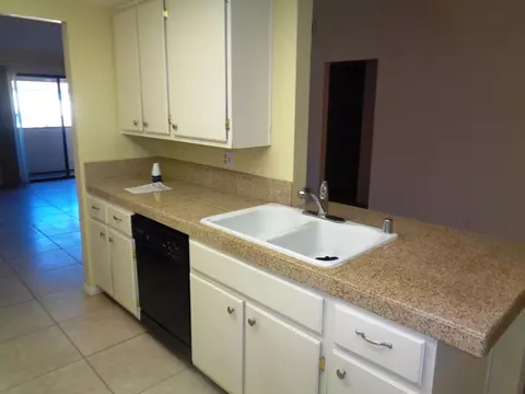 44442 15th St E #7, Lancaster, CA 93535 photo 9