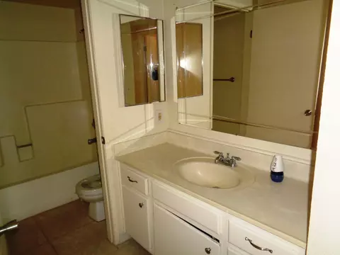 44442 15th St E #7, Lancaster, CA 93535 photo 11