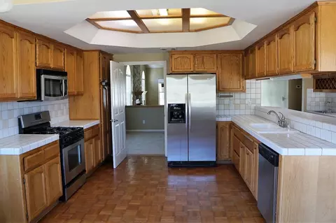 17131 Bold Venture Dr, Tehachapi, CA 93561 photo 8
