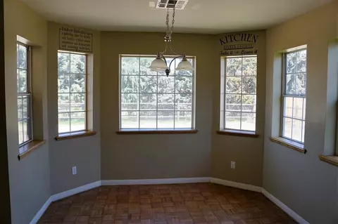 17131 Bold Venture Dr, Tehachapi, CA 93561 photo 6