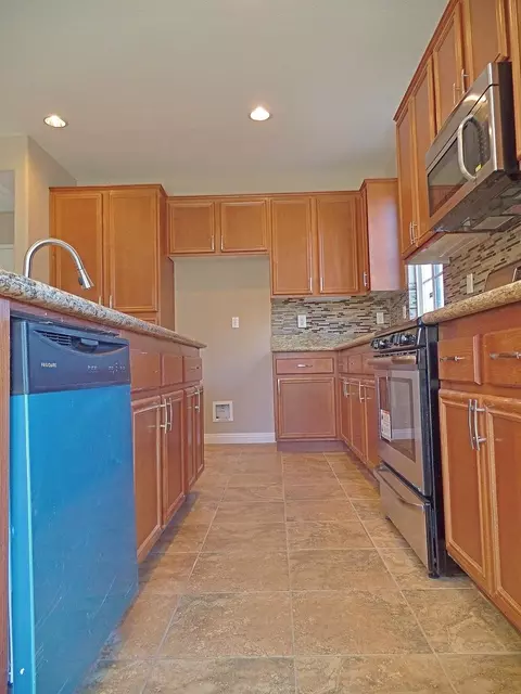 2226 Compote Cir, Palmdale, CA 93551 photo 16