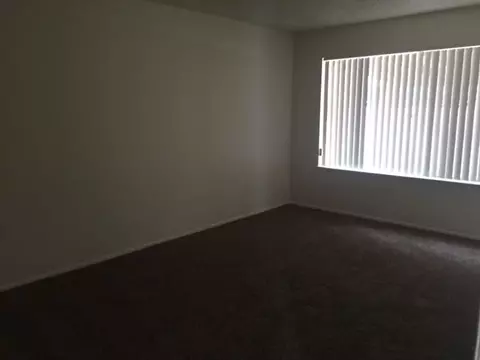 44503 13th St E, Lancaster, CA 93535 photo 10
