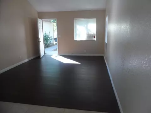 2221 Morningside Ave, Lancaster, CA 93535 photo 9