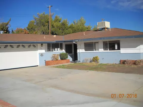 1133 Avenue J3 E, Lancaster, CA 93535 photo 3