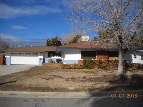 1133 Avenue J3 E, Lancaster, CA 93535 photo 2