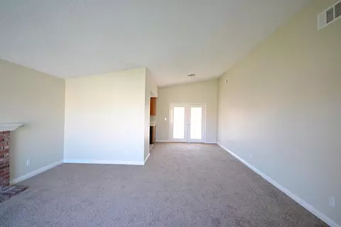 1736 Polo Ct, Lancaster, CA 93535 photo 4
