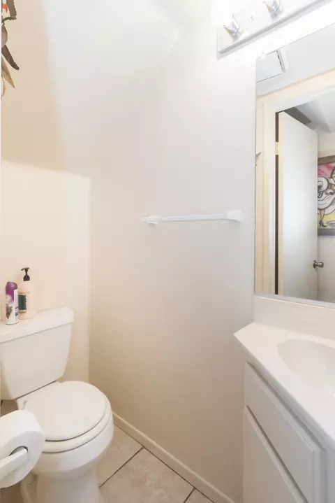 1840 Avenue J2 Apt 4 E #4, Lancaster, CA 93535 photo 7
