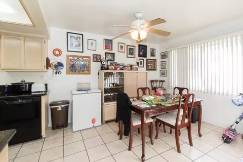 1840 Avenue J2 Apt 4 E #4, Lancaster, CA 93535 photo 3