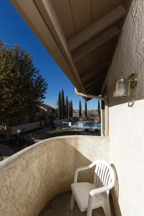 1840 Avenue J2 Apt 4 E #4, Lancaster, CA 93535 photo 9