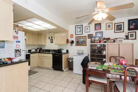 1840 Avenue J2 Apt 4 E #4, Lancaster, CA 93535 photo 4