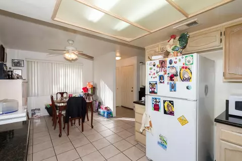 1840 Avenue J2 Apt 4 E #4, Lancaster, CA 93535 photo 6