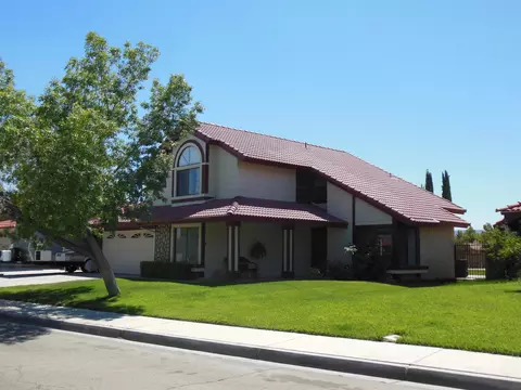 43457 Alep St, Lancaster, CA 93536 photo 2