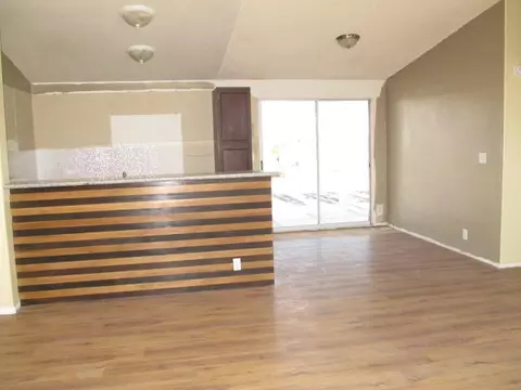 10784 Relin Rd, Phelan, CA 92371 photo 7