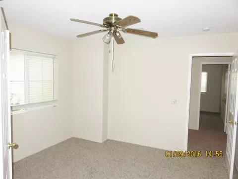 45405 Robinson Dr, Lancaster, CA 93535 photo 9