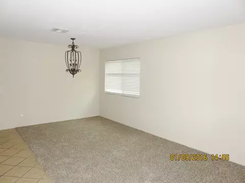 45405 Robinson Dr, Lancaster, CA 93535 photo 10