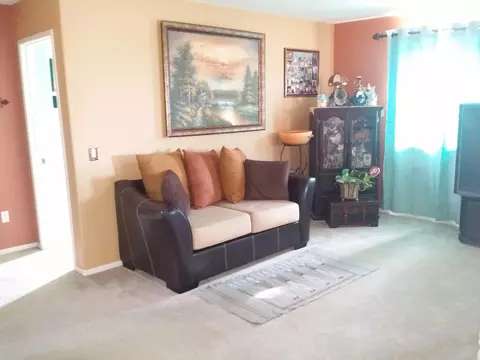 44062 Quarter St, Lancaster, CA 93536 photo 13