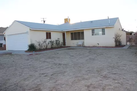 38745 32nd St E, Palmdale, CA 93550 photo 1
