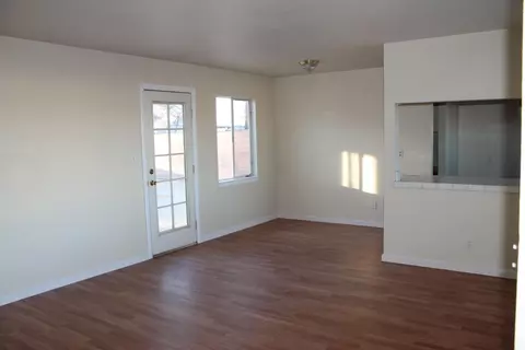 38745 32nd St E, Palmdale, CA 93550 photo 3
