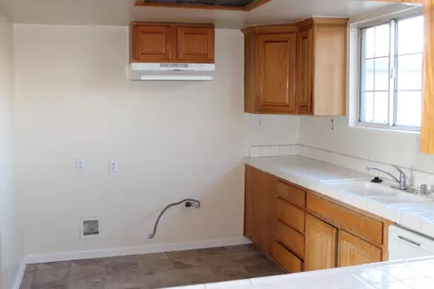 38745 32nd St E, Palmdale, CA 93550 photo 6