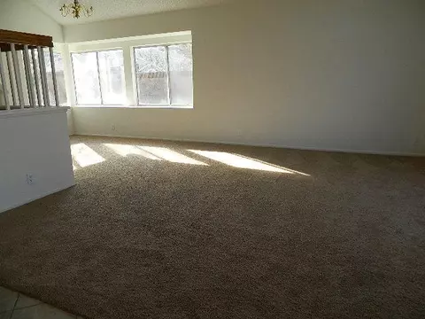 3222 Rollingridge Ave, Palmdale, CA 93550 photo 2