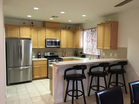 1811 Lingard St E, Lancaster, CA 93535 photo 5