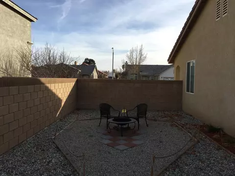 1811 Lingard St E, Lancaster, CA 93535 photo 18