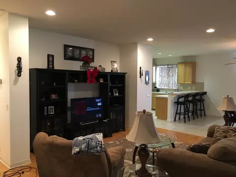 1811 Lingard St E, Lancaster, CA 93535 photo 3