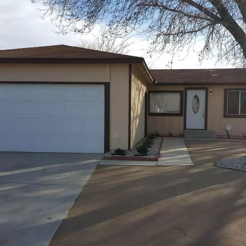 43616 Oleander St, Lancaster, CA 93535 photo 12