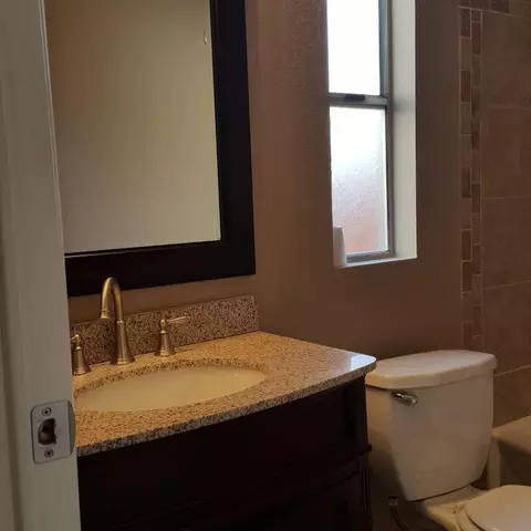 43616 Oleander St, Lancaster, CA 93535 photo 8