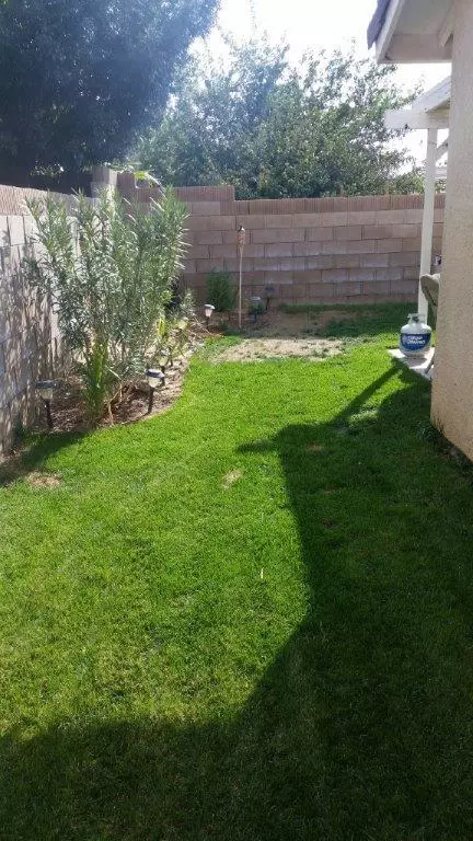 508 Avenue J12 E, Lancaster, CA 93535 photo 2