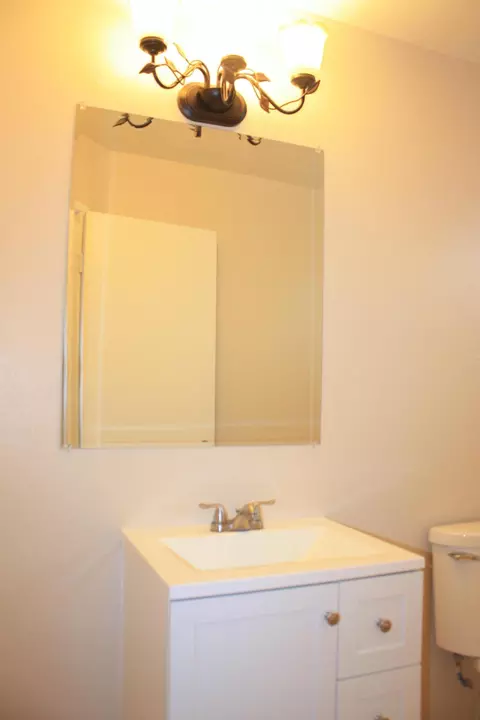 43945 Broadwater Ave, Lancaster, CA 93535 photo 5