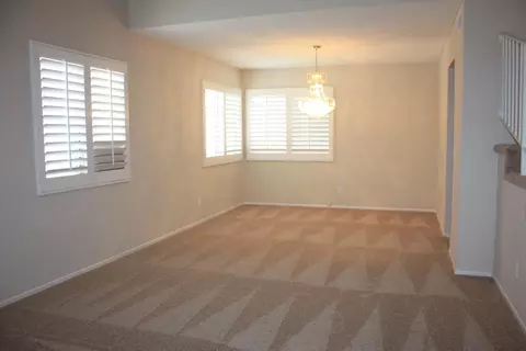 43945 Broadwater Ave, Lancaster, CA 93535 photo 3