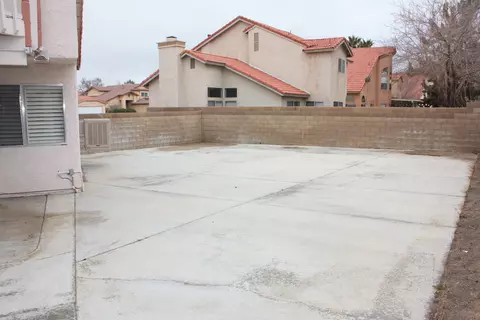 43945 Broadwater Ave, Lancaster, CA 93535 photo 14