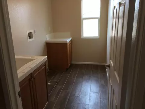 44632 27th St E, Lancaster, CA 93535 photo 6