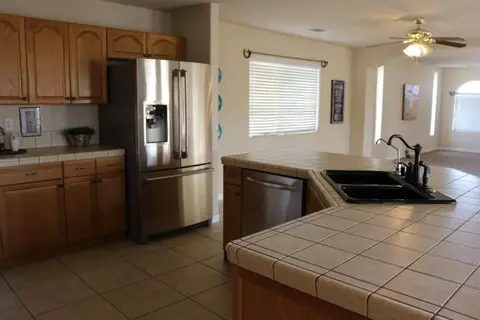 8722 Avenue E W, Lancaster, CA 93536 photo 20