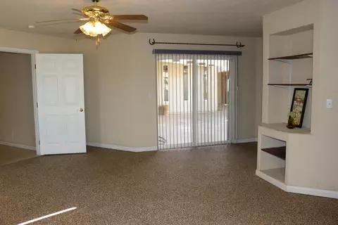 8722 Avenue E W, Lancaster, CA 93536 photo 34