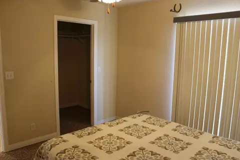 8722 Avenue E W, Lancaster, CA 93536 photo 25