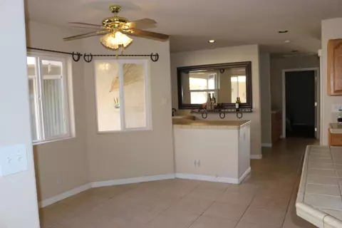 8722 Avenue E W, Lancaster, CA 93536 photo 18