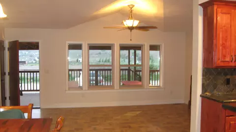 23028 Cummings Valley Rd, Tehachapi, CA 93561 photo 1