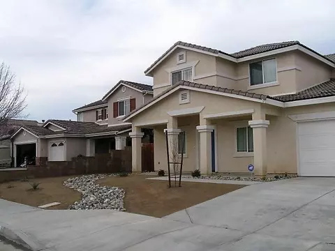 43725 Paloma St, Lancaster, CA 93536 photo 1