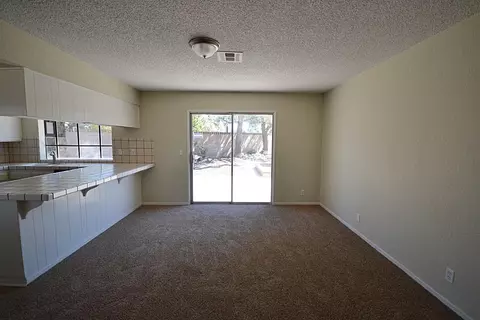 37204 29th Pl, Palmdale, CA 93550 photo 6