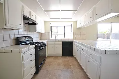37204 29th Pl, Palmdale, CA 93550 photo 8