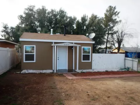 43017 7th St E, Lancaster, CA 93535 photo 1