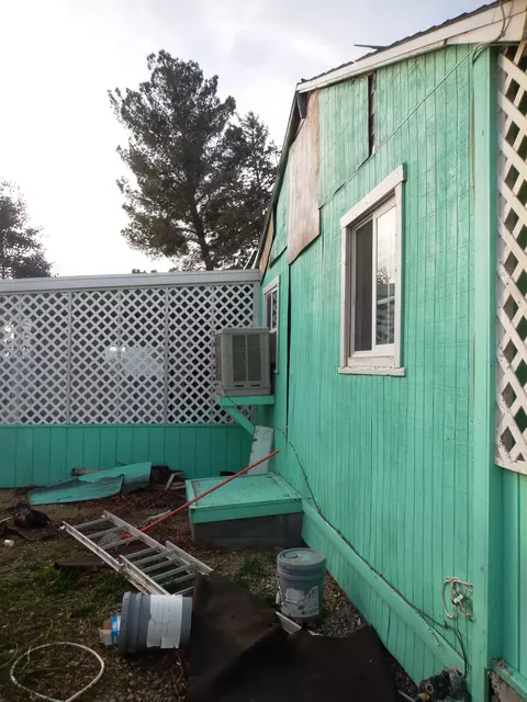 6952 Gibbs Ave, Mojave, CA 93501 photo 13